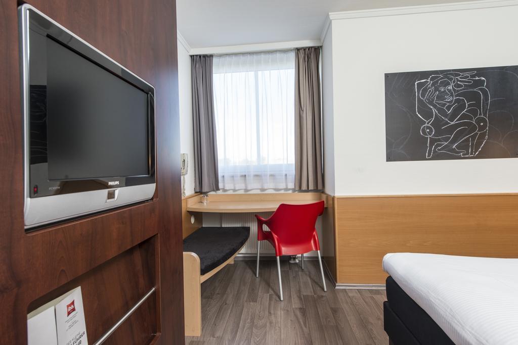 Ibis Hotel אייזנבאך חדר תמונה